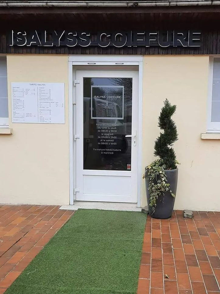 Isalyss coiffure à Guénange